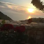 Sunset House