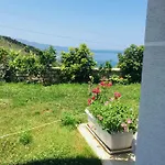 Sunset House 아파트 *
