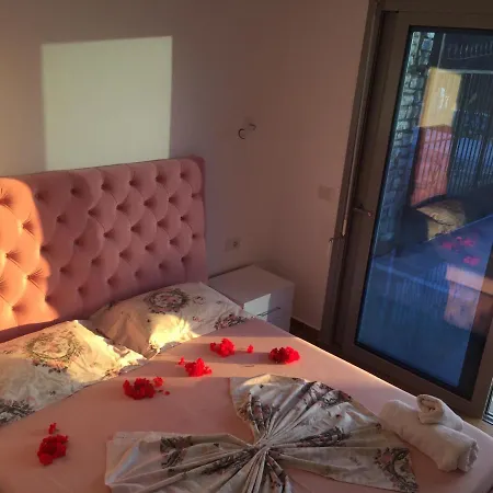 Sunset House Ksamil